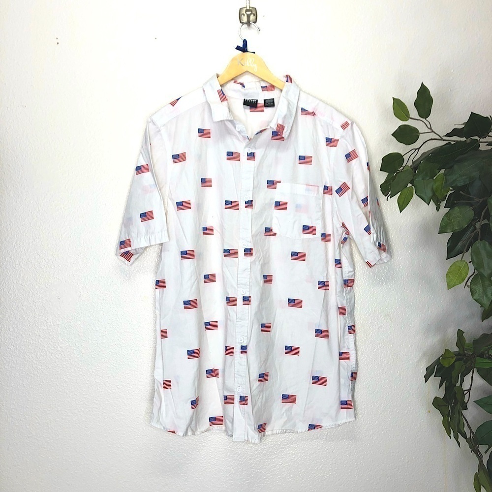 Mens Mad Engine American Flag Short Sleeve Button Down